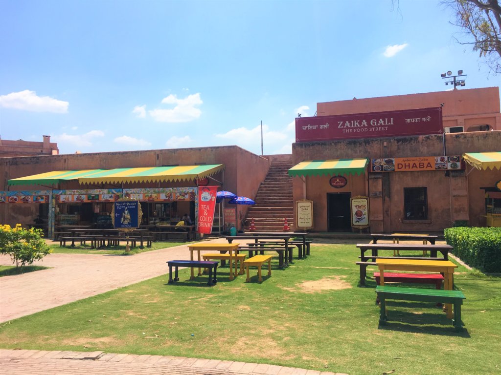 Food Court inside Govindgarh Fort!!!