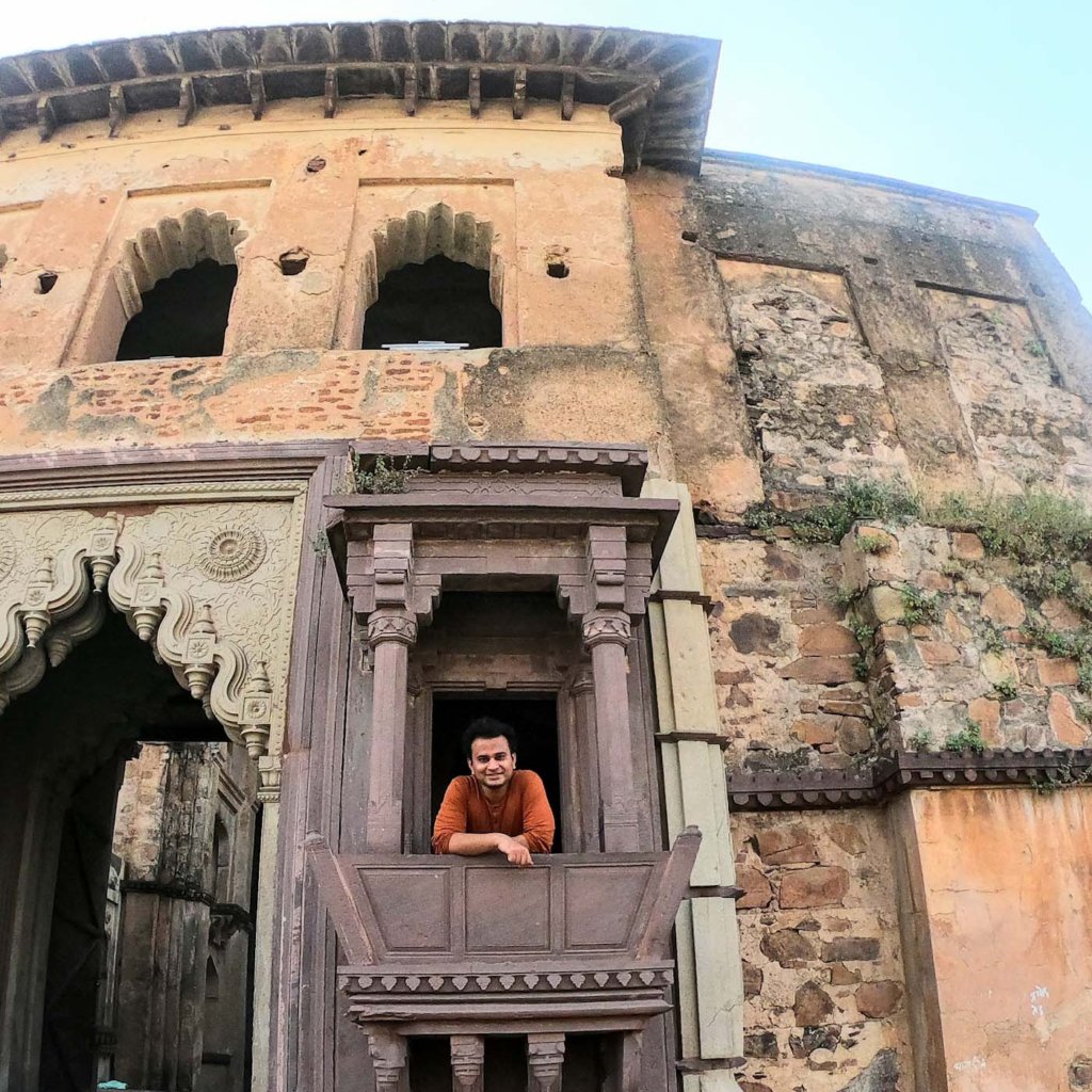 Chatarbhuj temple's architecture is no less than a fort
